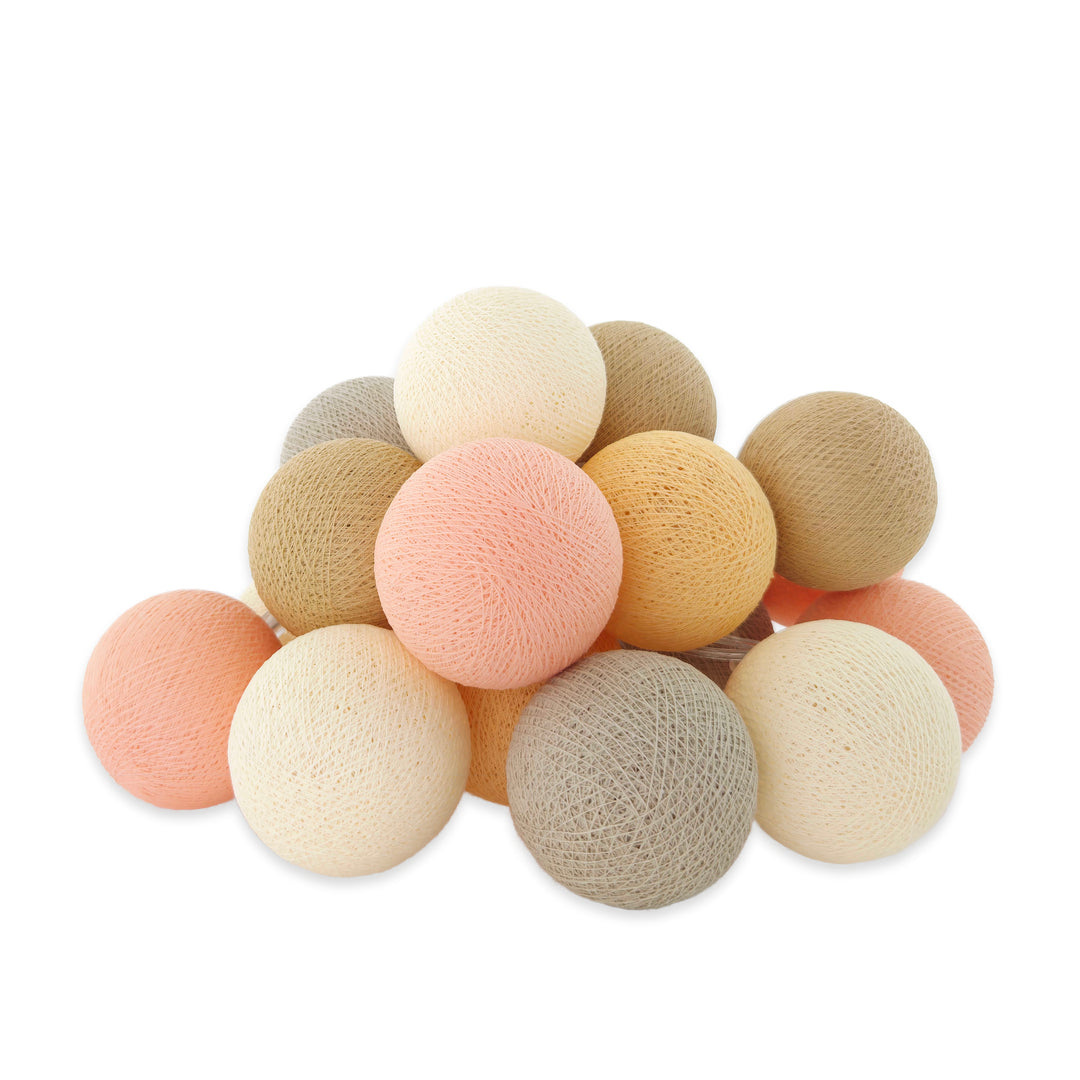 Lifetime Lichterkette mit Baumwollkugeln - Crisp-Peach