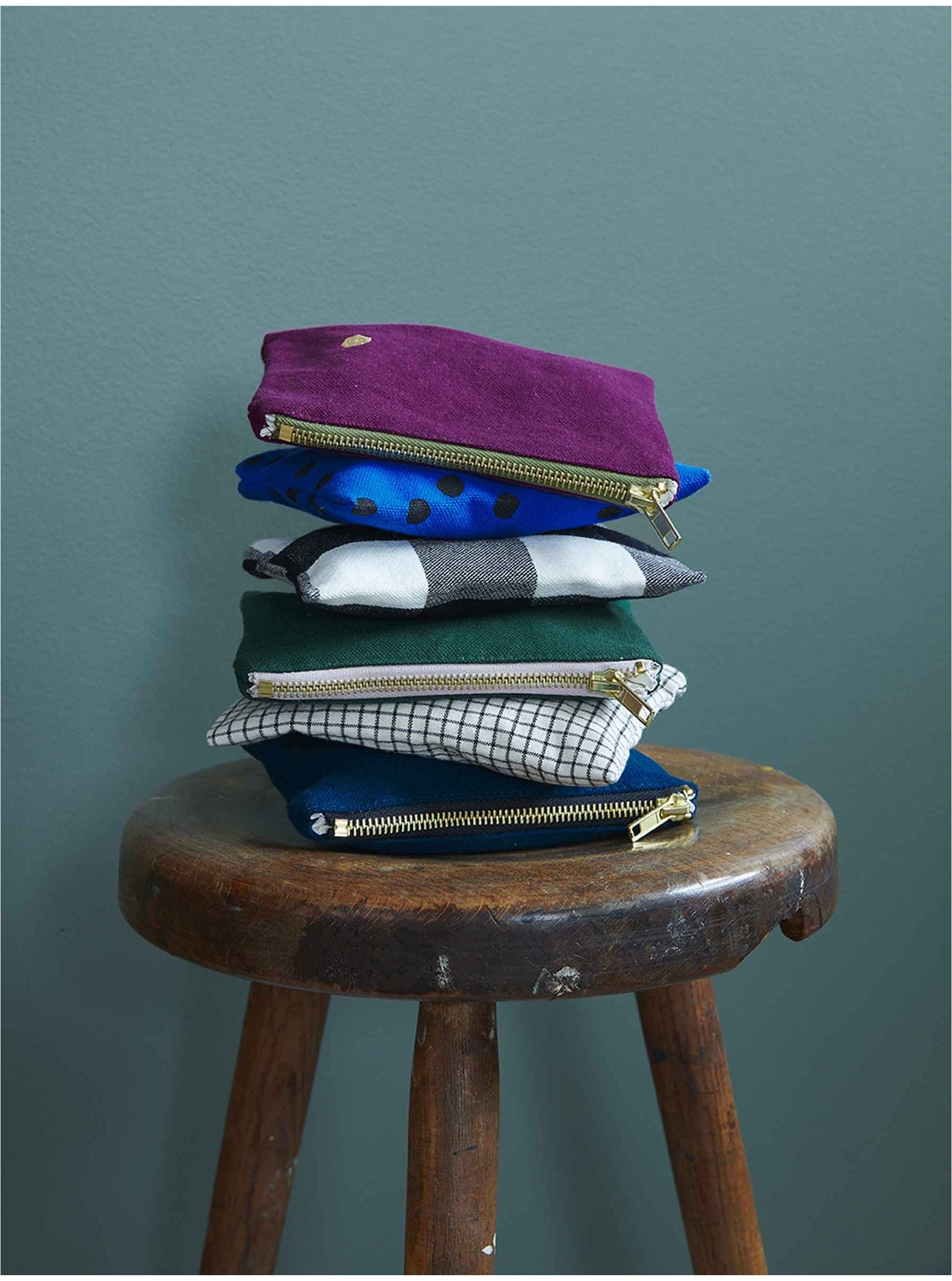 La cerise sur le gâteau kleine Tasche Iona Nuts Caviar S