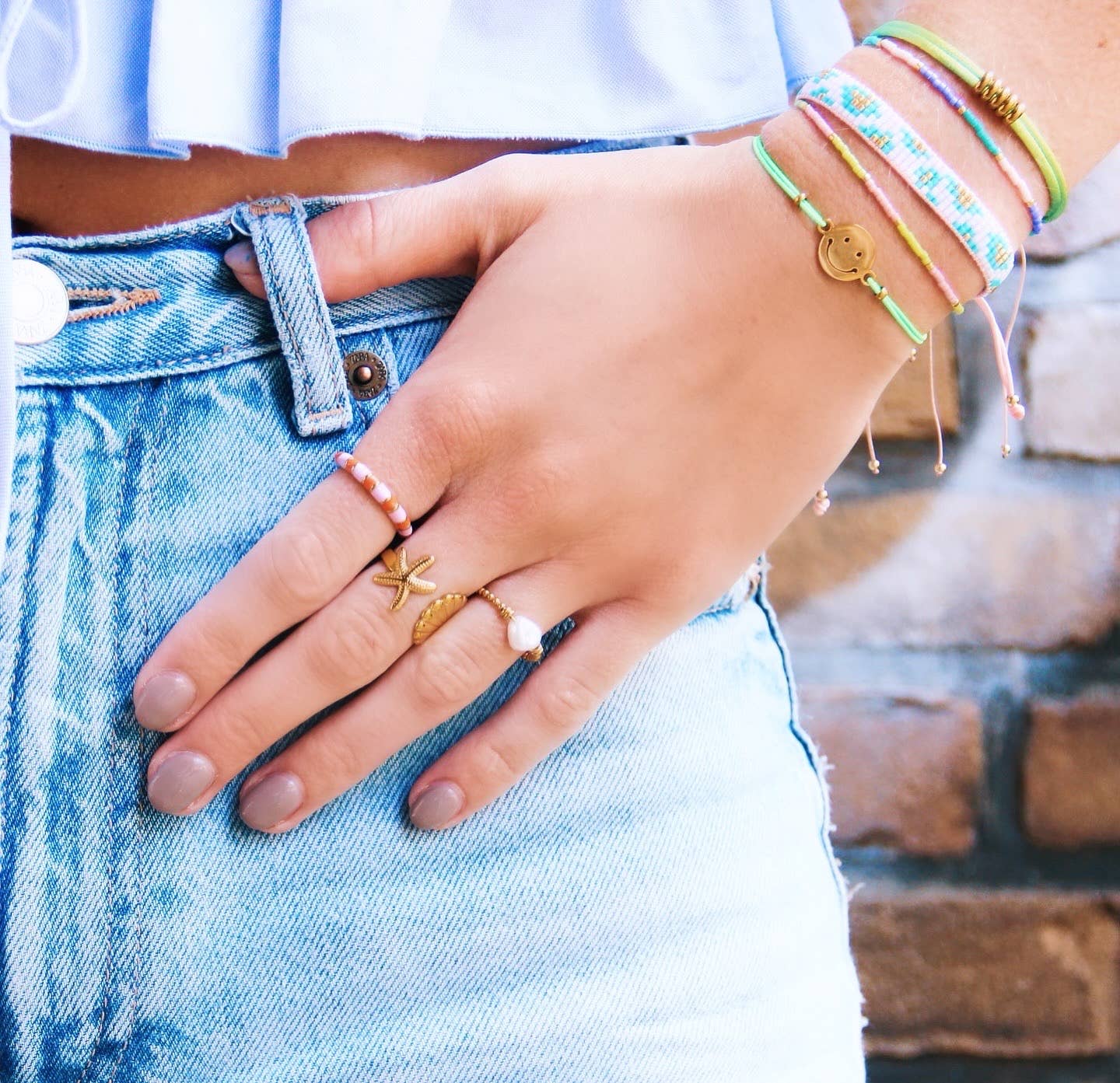 Minimalistischer Edelstahlring mit Herz in Gold