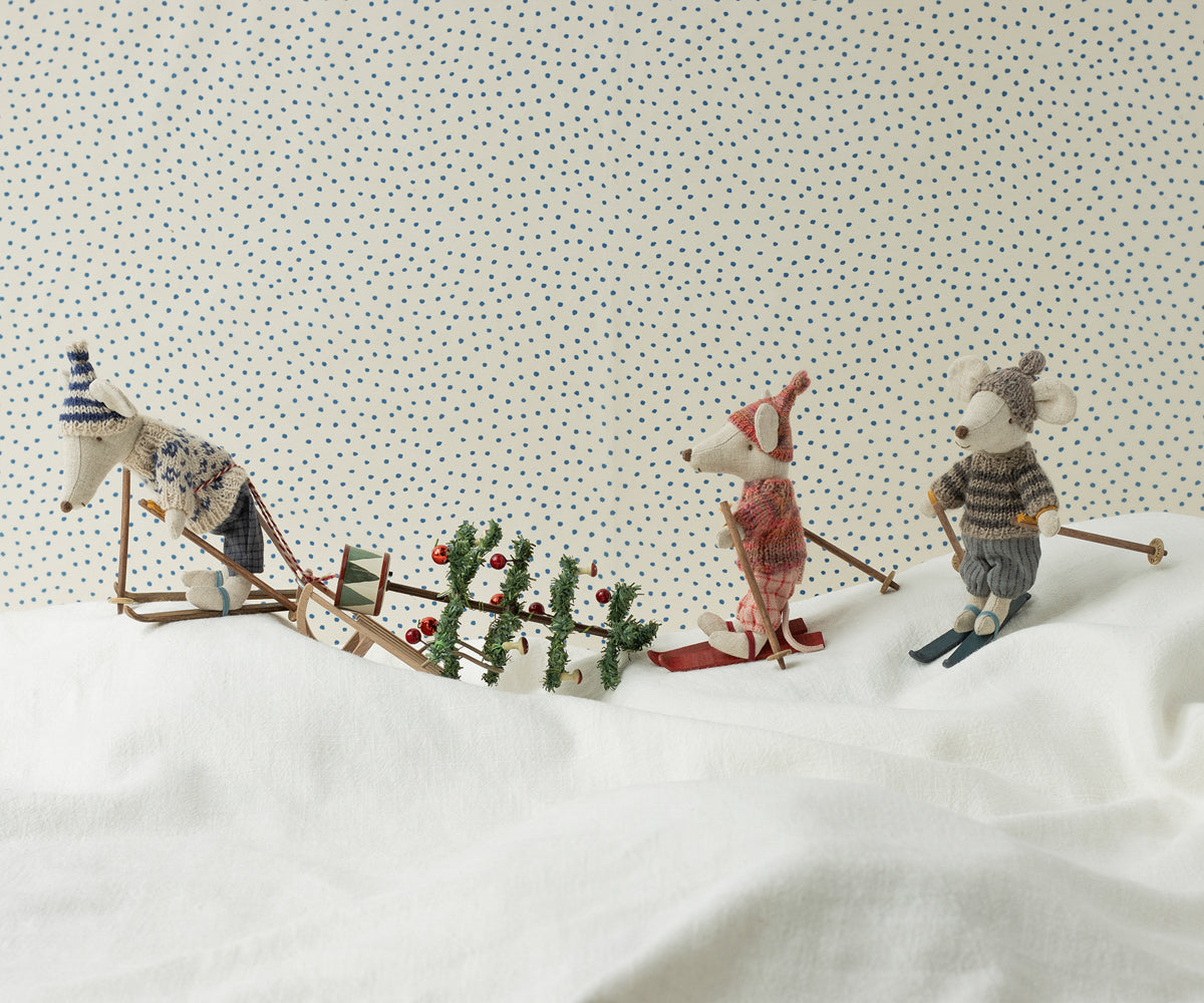 Maileg Wintermaus mit Skiset - grosse Schwester