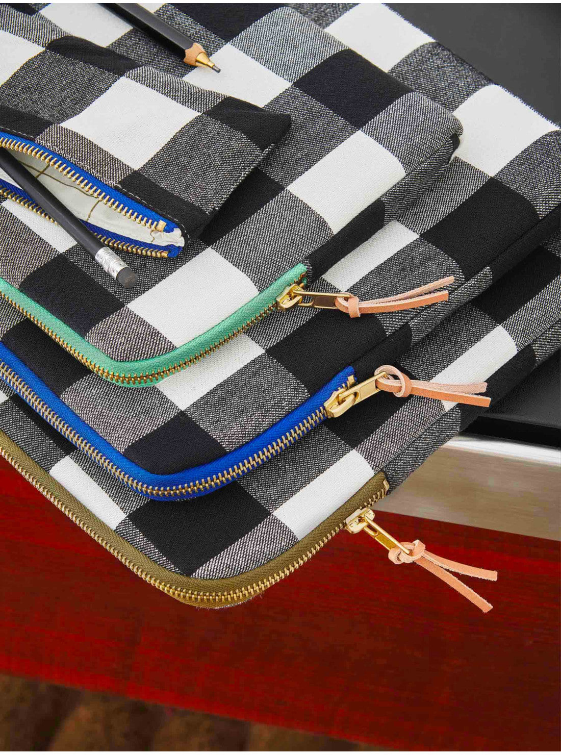 La cerise sur le gâteau Laptop Tasche Max Caviar blau 13-14“