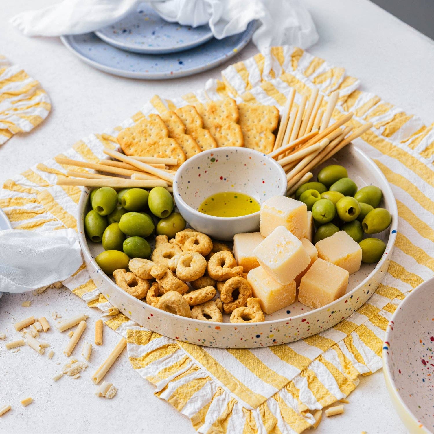 Konfetti Rundtablett 28 cm, weiss