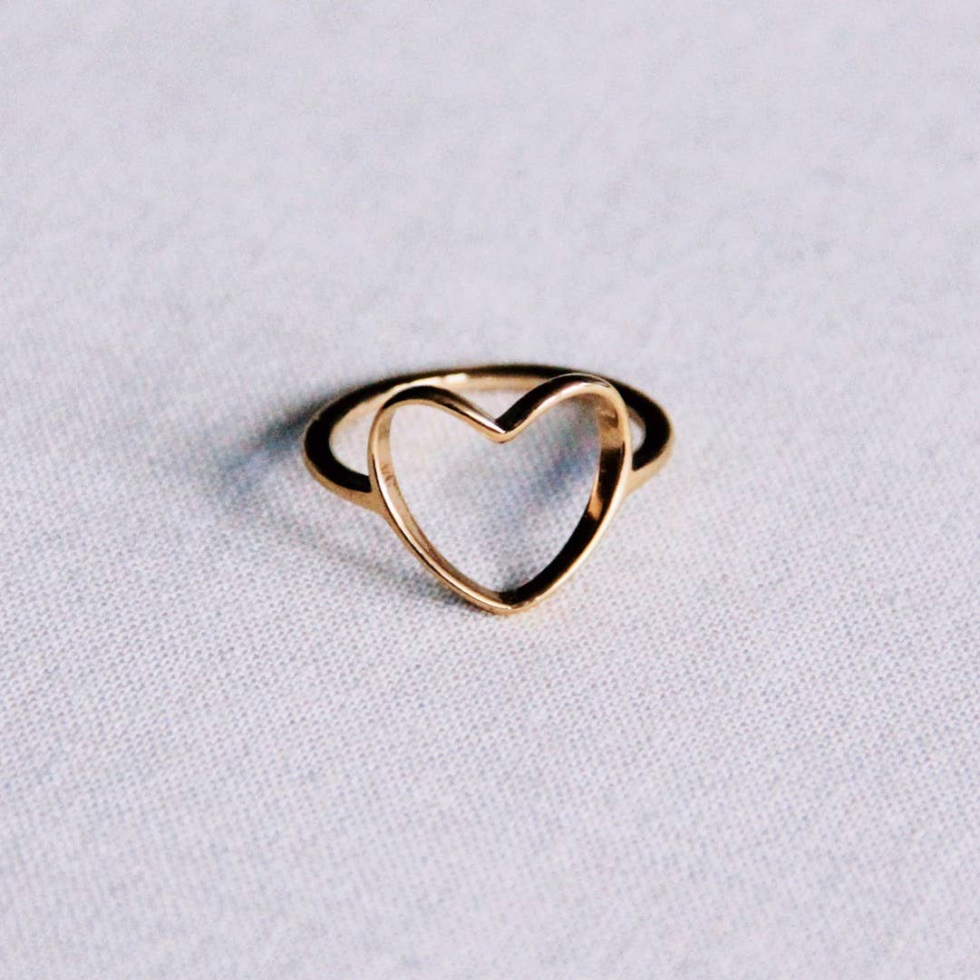 Stahlring mit offenem Herzen - Gold